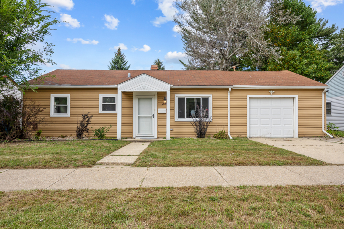 205 Hereford Drive — photo