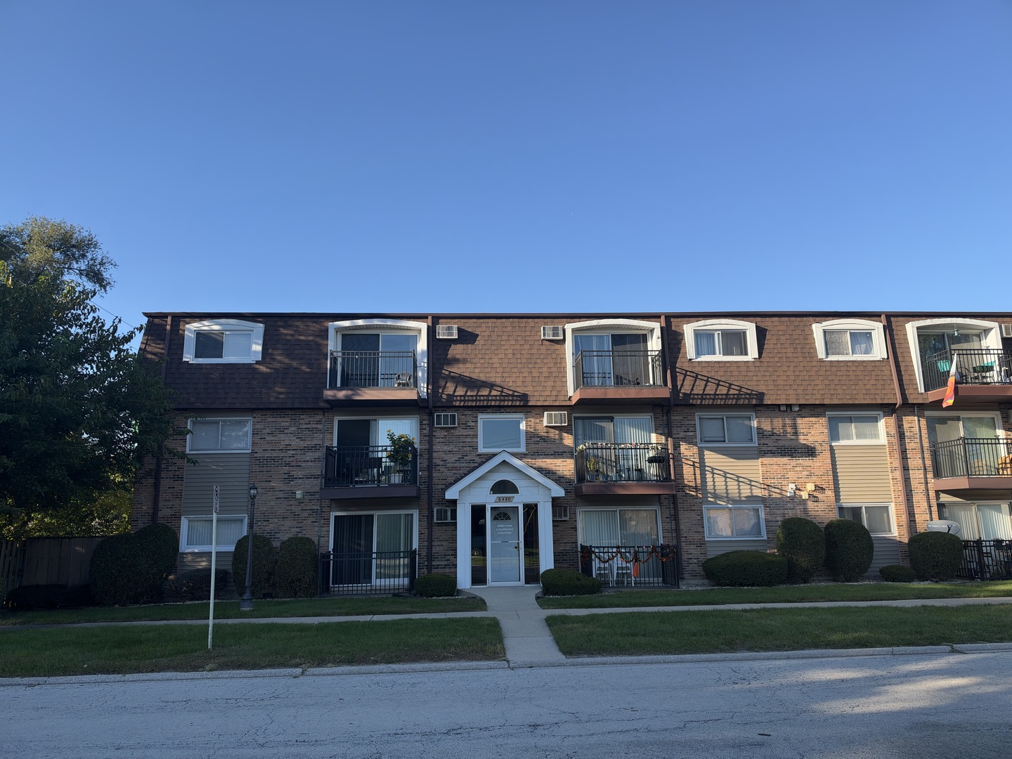 6440 Pamela Lane 9 — photo