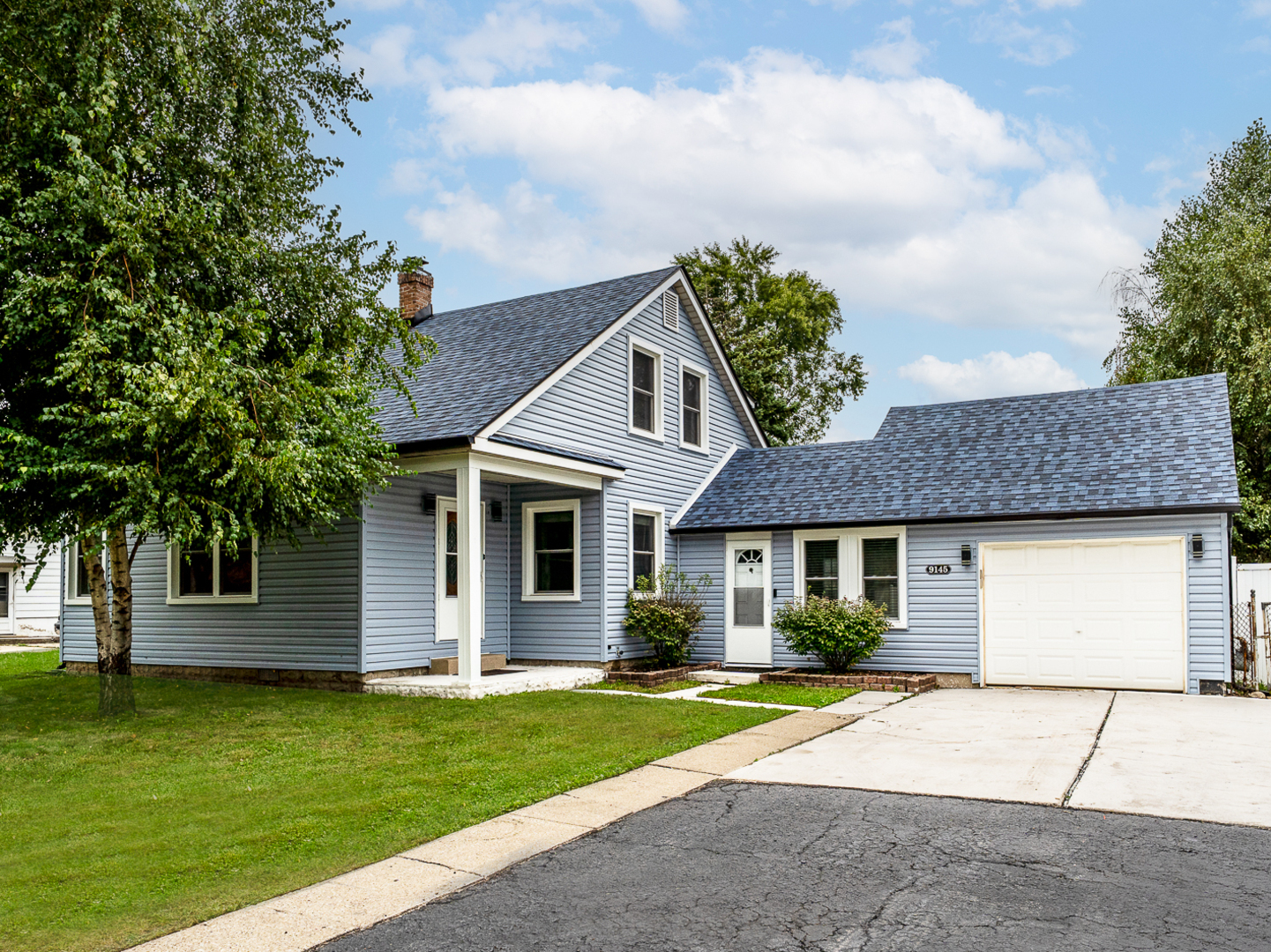 9145 Ridgeland Avenue — photo