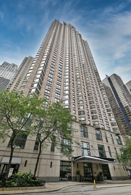 401 E Ontario Street 2210 — photo