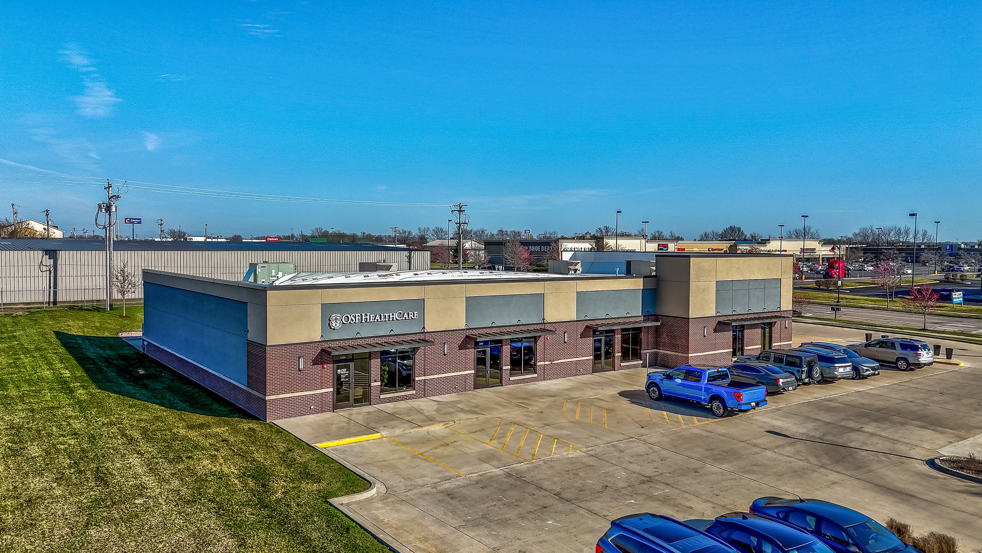 4106 Veterans Drive — photo