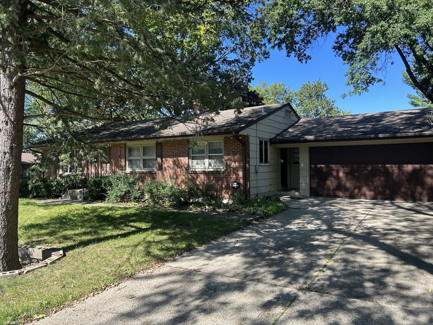 1003 Brookfield Road — photo