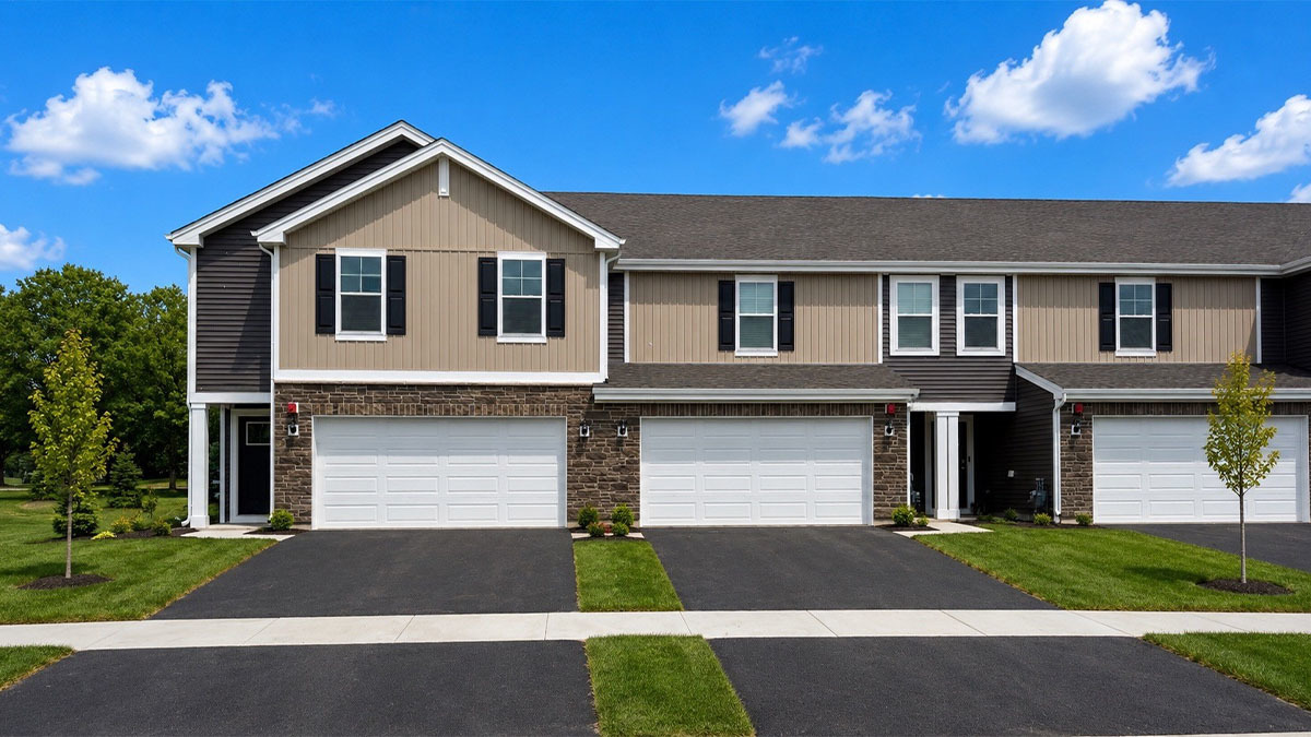 2212 Davidson Way — photo