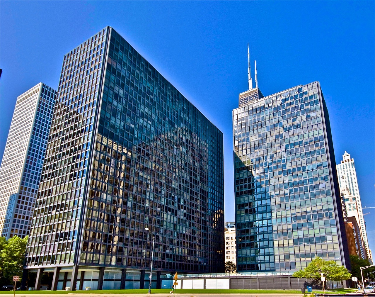 900 N Lake Shore Drive 1011 — photo