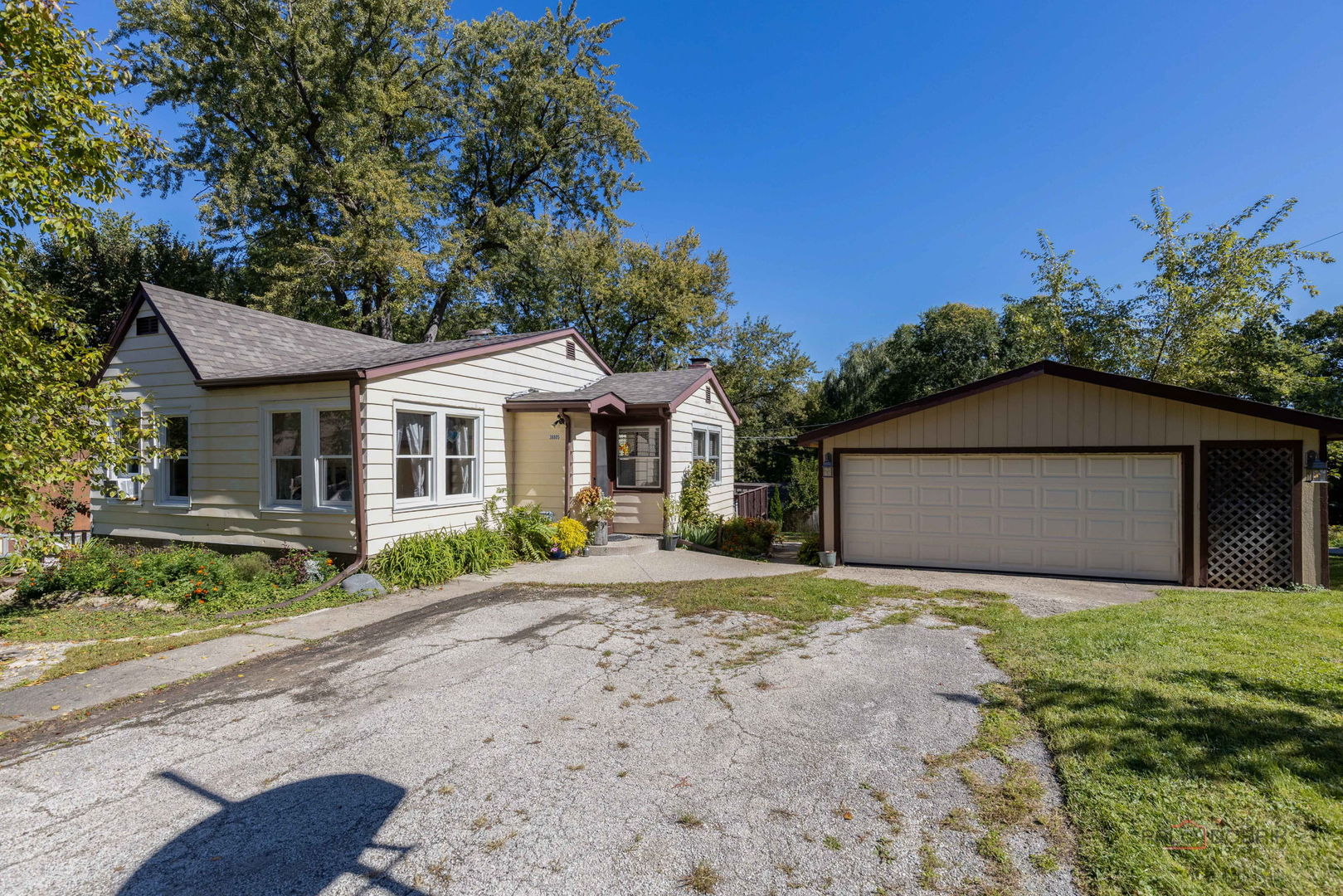 38805 N Belmora Park — photo