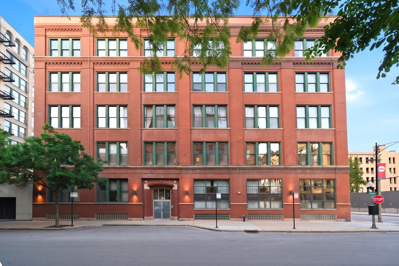331 S Peoria Street 107 — photo