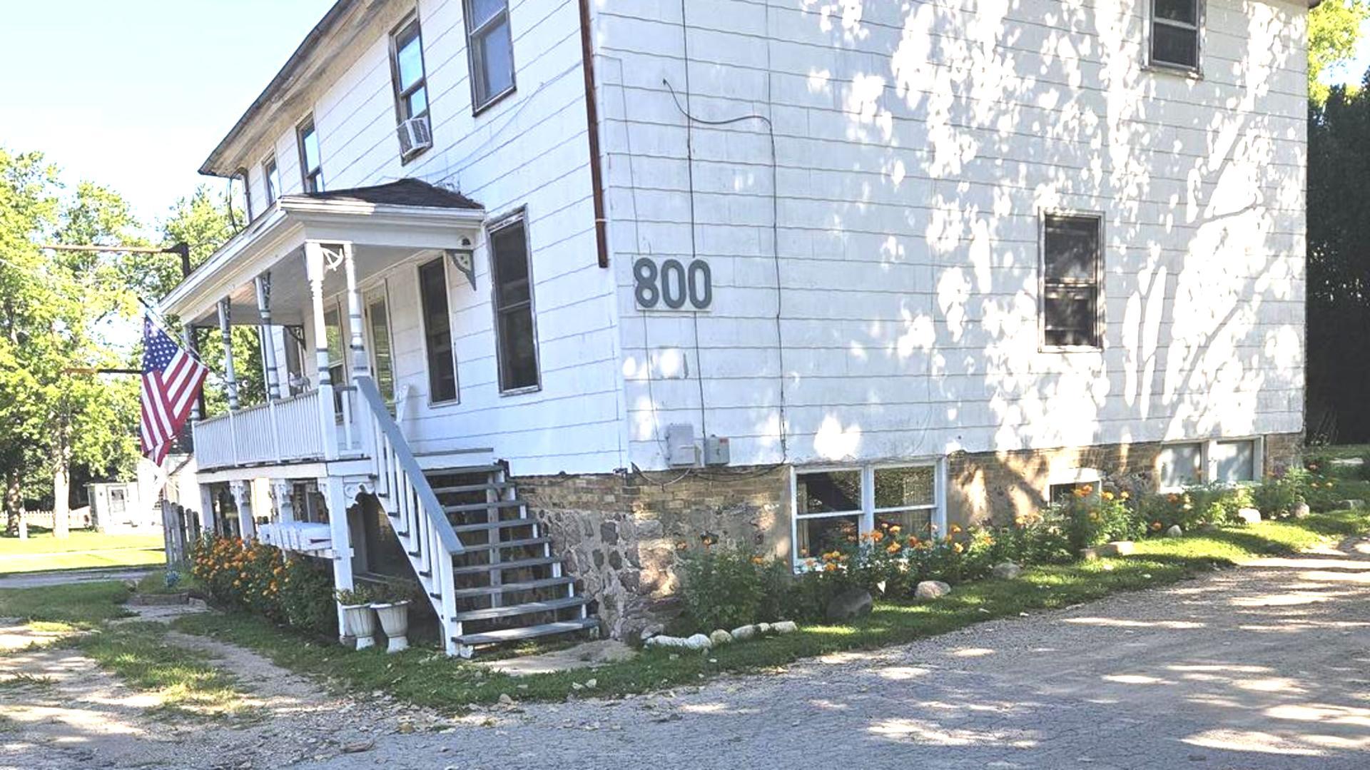 782 Washington Street — photo