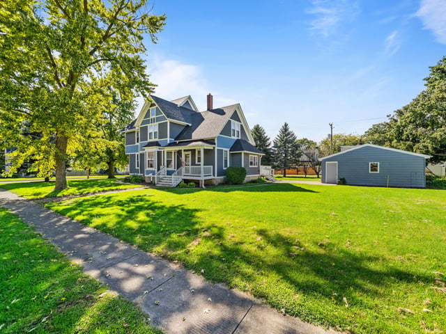 1203 W Lincoln Avenue — photo