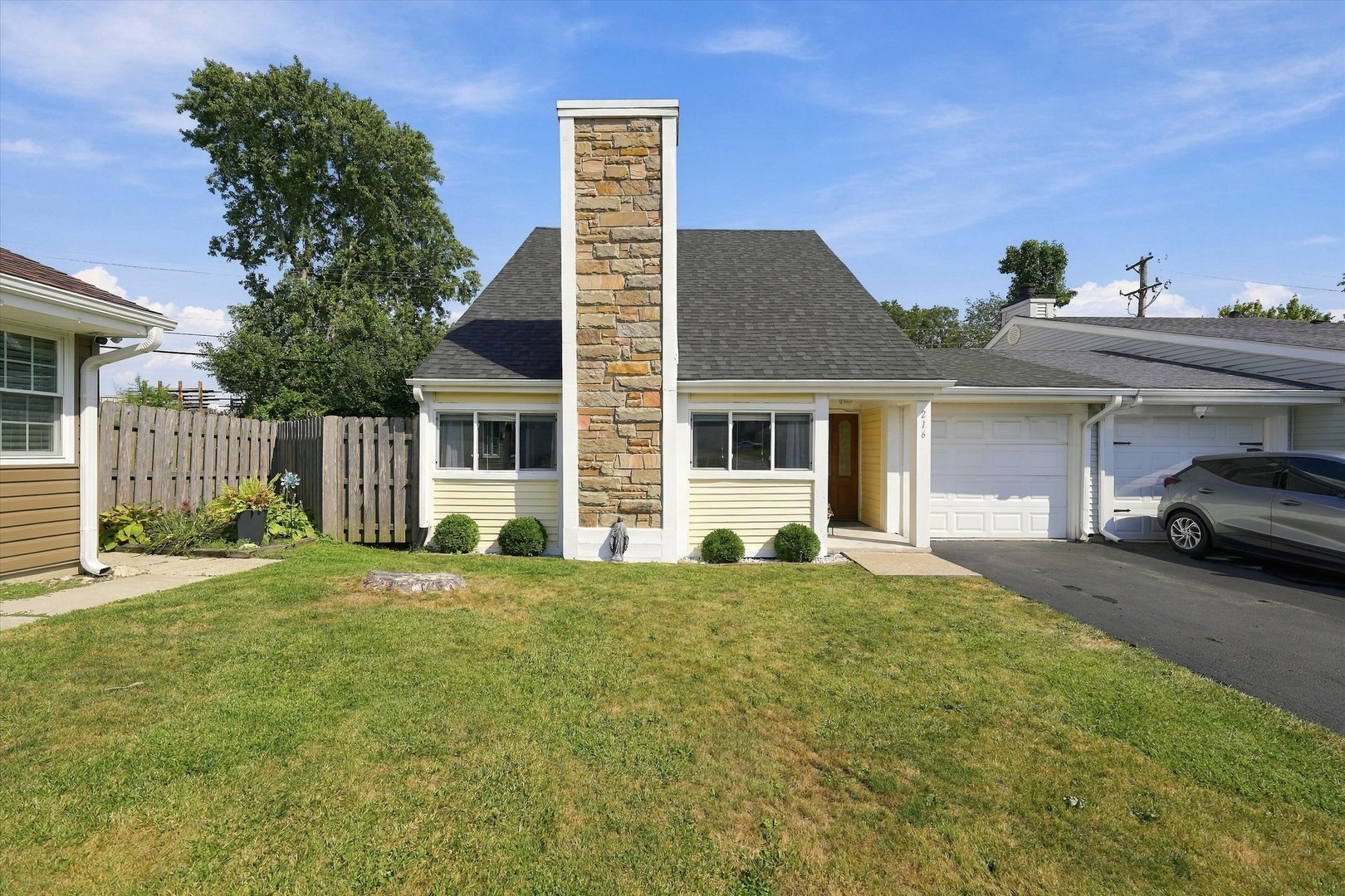 216 Robbin Drive, Romeoville, IL 60446 — photo 3