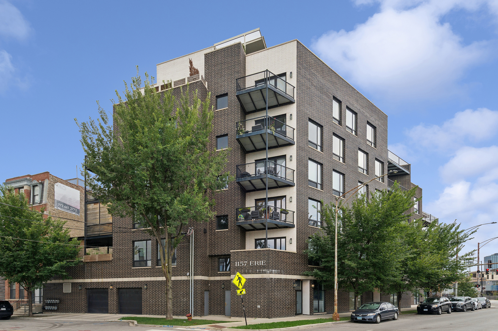 1157 W Erie Street 3W — photo