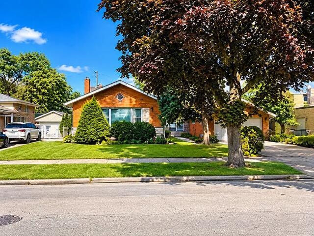1034 N Forest Road — photo