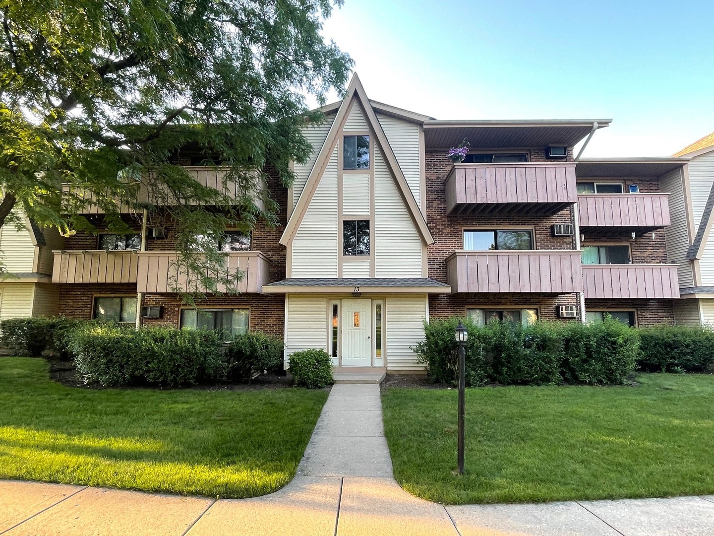 13 Echo Court 10 — photo
