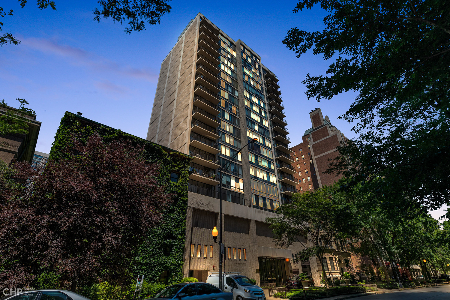 1516 N State Parkway 5B — photo