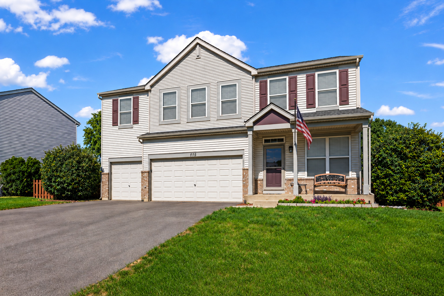 115 E Meadow Drive — photo