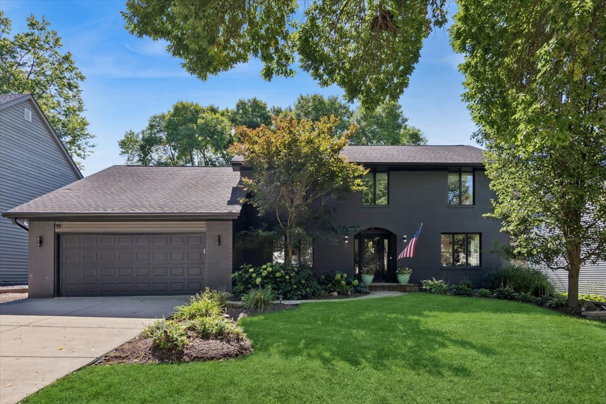 1112 Colgate Court — photo