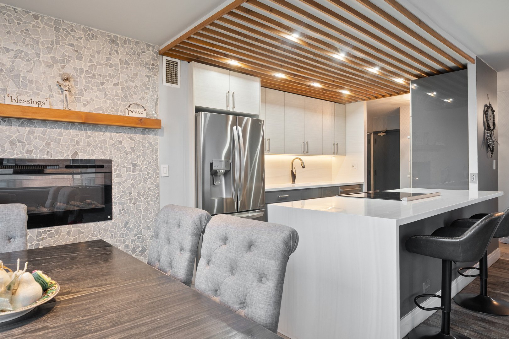 222 E Pearson Street #2002, Chicago, IL 60611 — photo 3