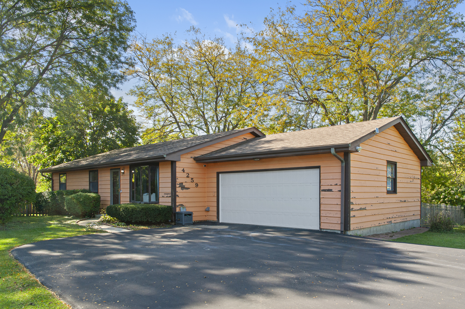 4259 Lake Park Avenue — photo
