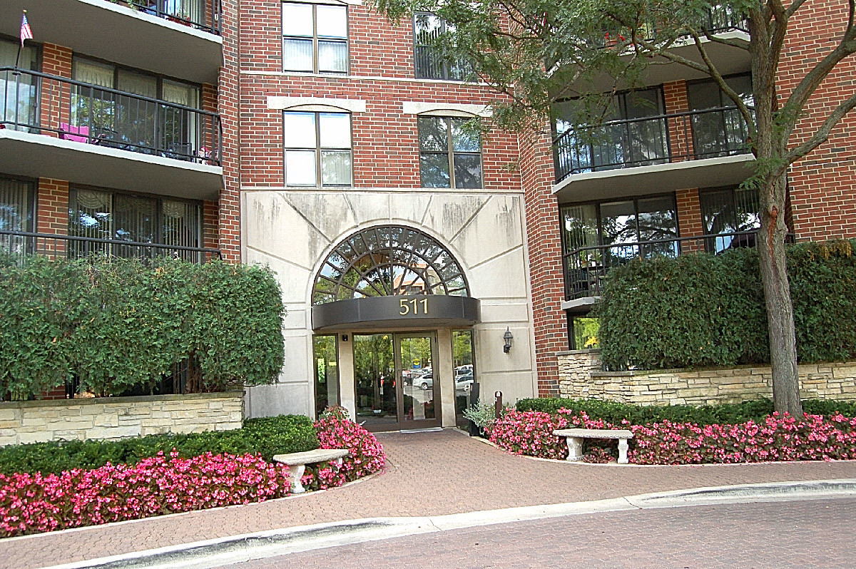 511 Aurora Avenue Unit 418 — photo
