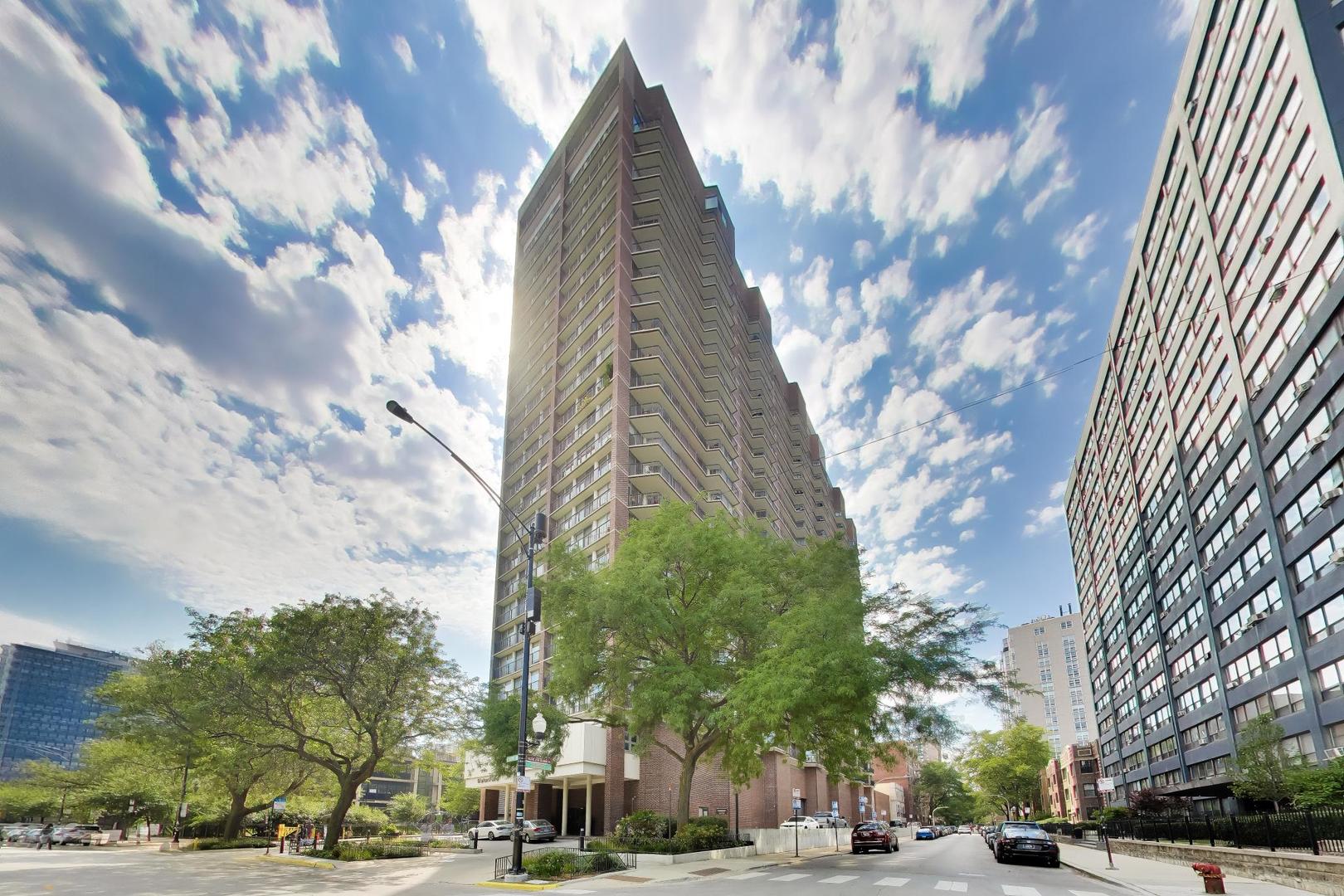 4170 N Marine Drive 21C — photo