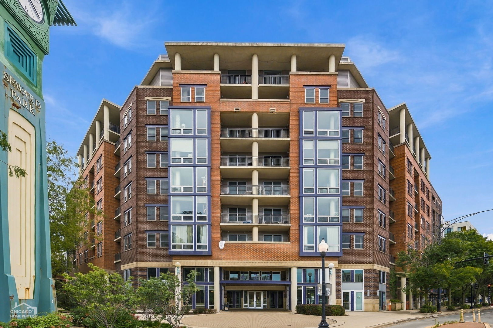 437 W Division Street Unit 515 — photo