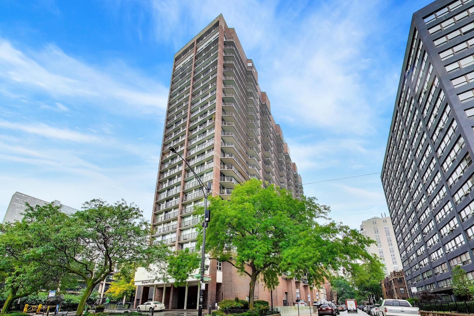 4170 N Marine Drive 12K — photo