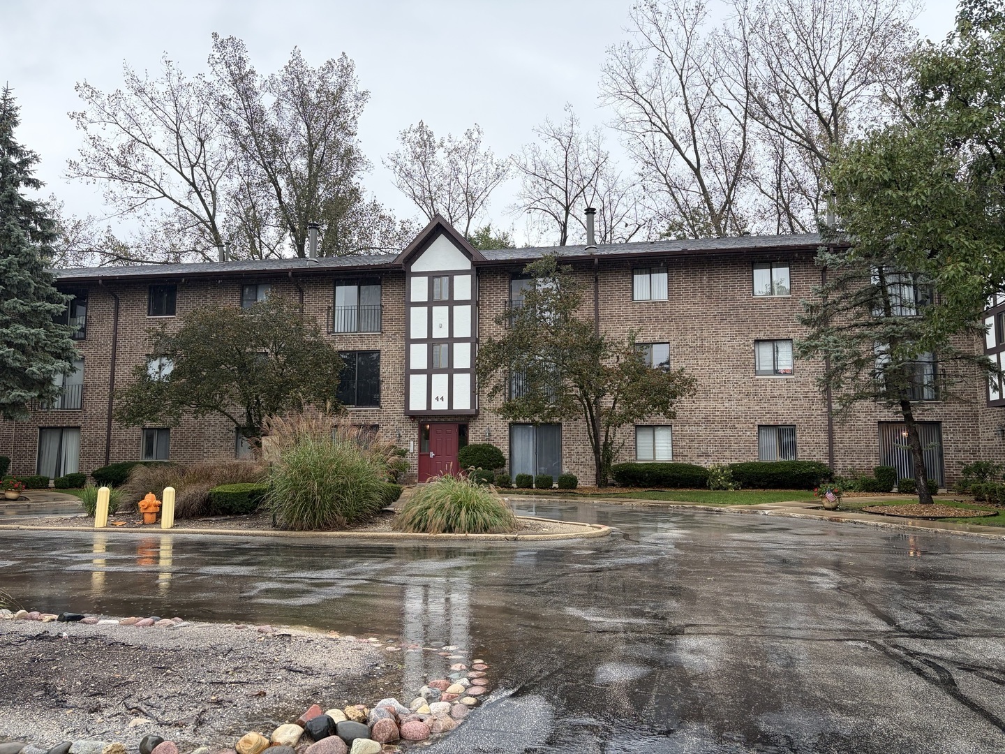 44 Harbor Court 304 — photo