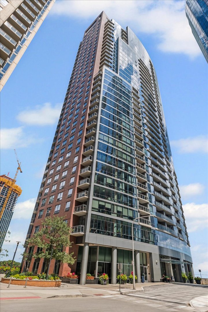 450 E Waterside Drive 2903 — photo