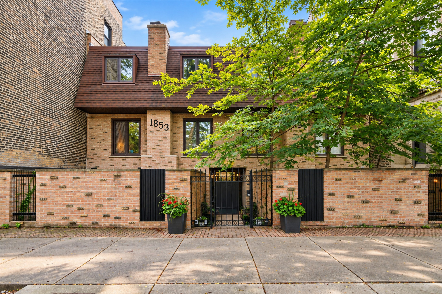 1853 N Cleveland Avenue Unit H — photo