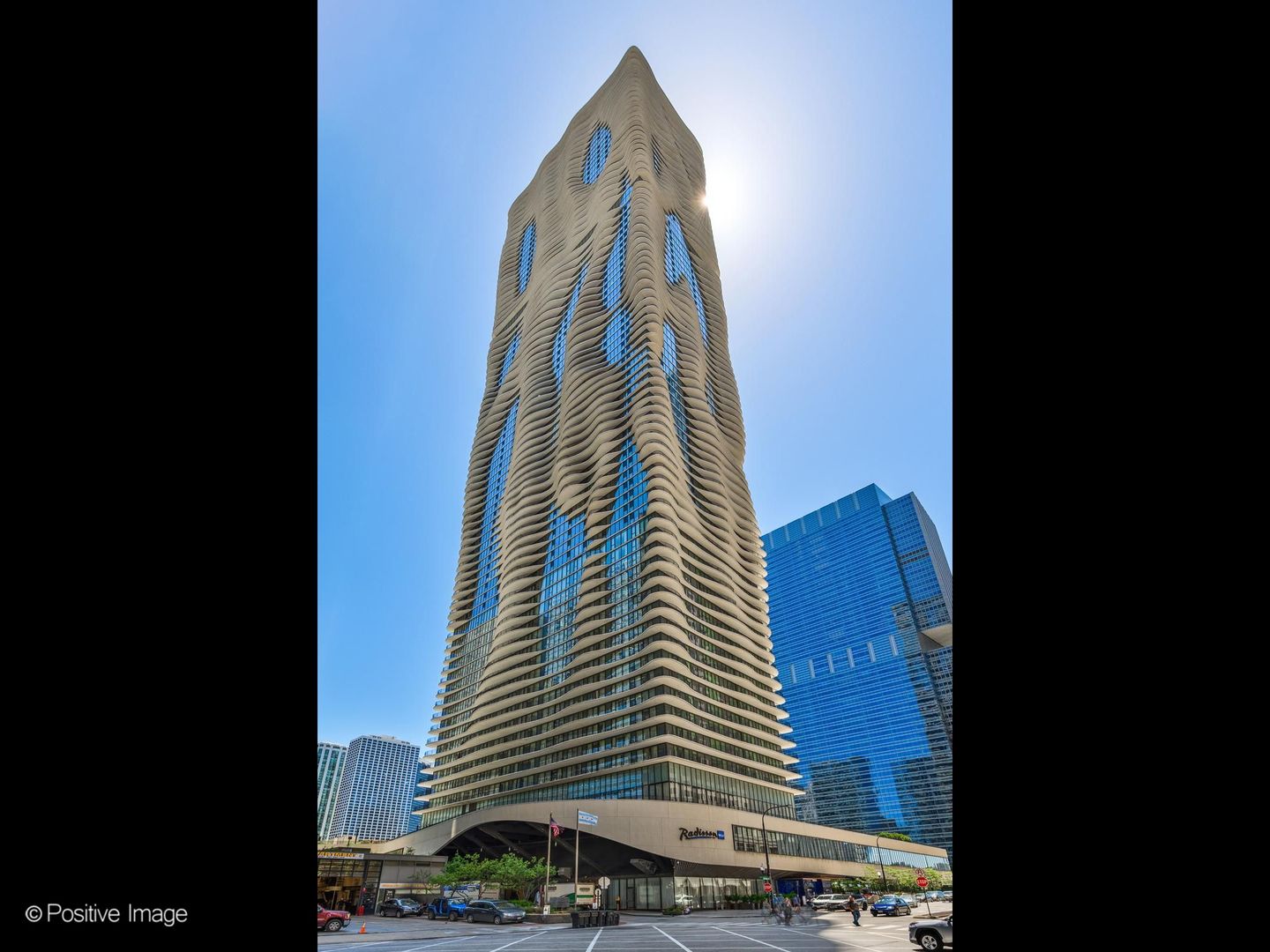 225 N Columbus Drive Unit 5510 — photo
