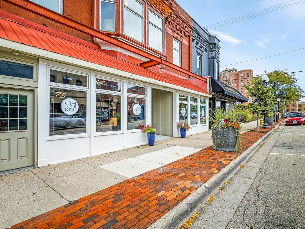 510 E State Street — photo