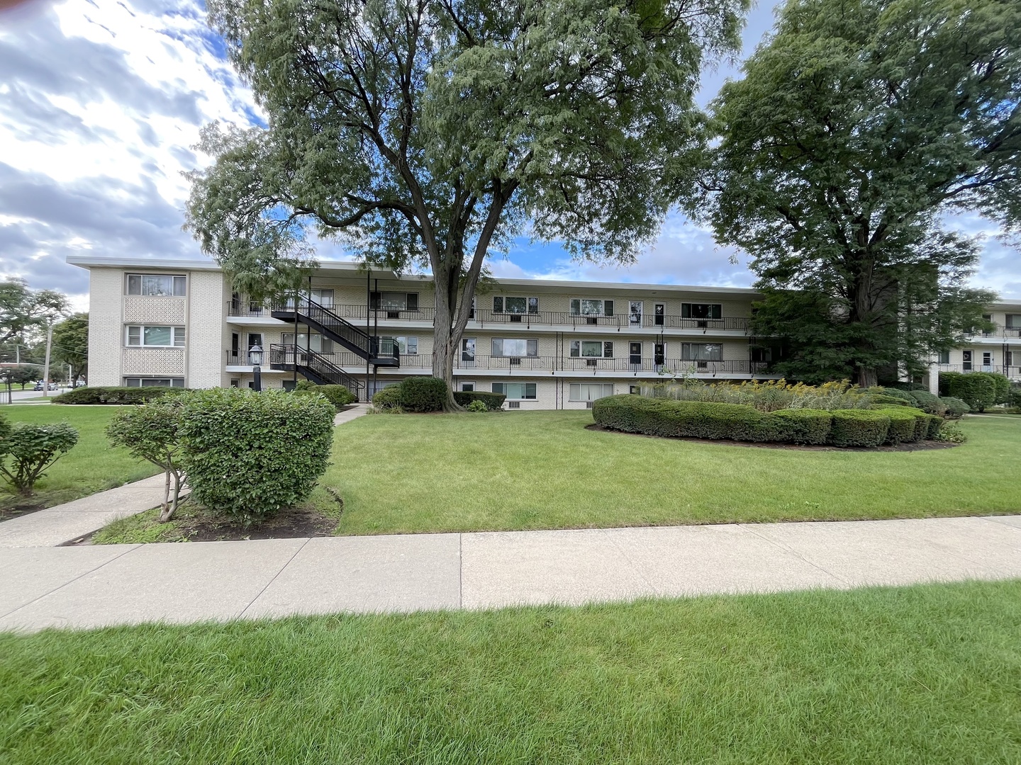501 E Prospect Avenue Unit 2B — photo