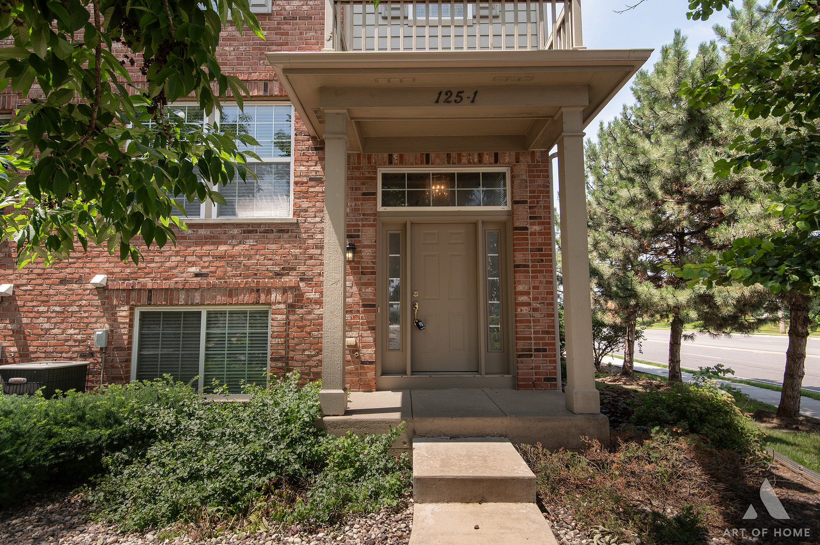 Home in Wood Dale, IL 60191 — photo 3
