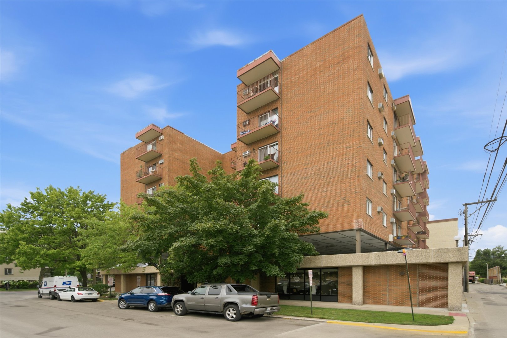 7830 W North Avenue 710 — photo