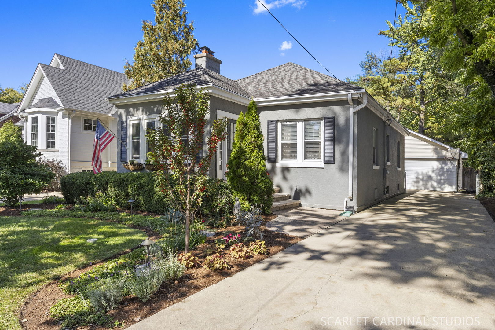335 E Madison Avenue, Wheaton, IL 60187 — photo 2