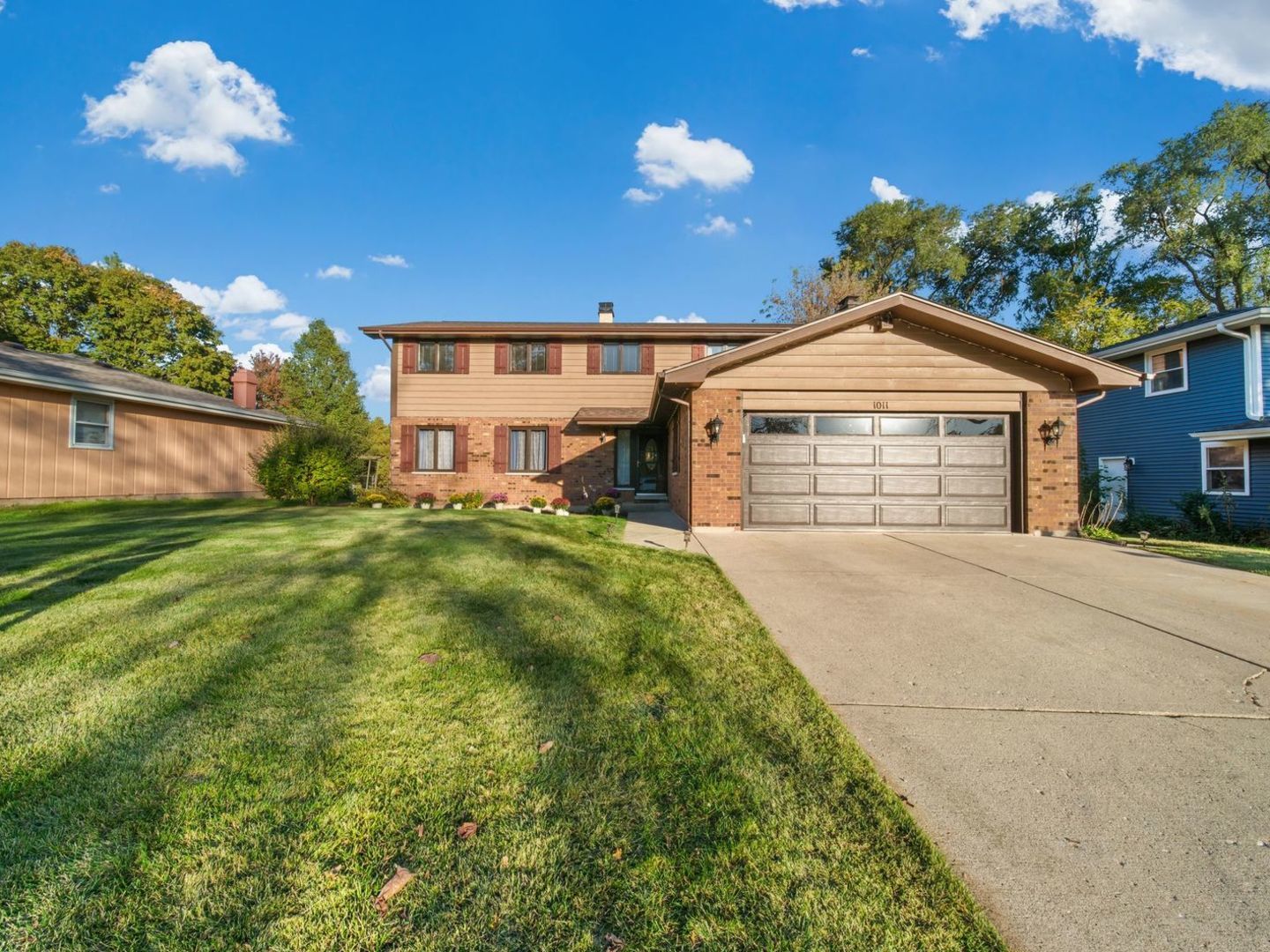 1011 Iroquois Drive — photo