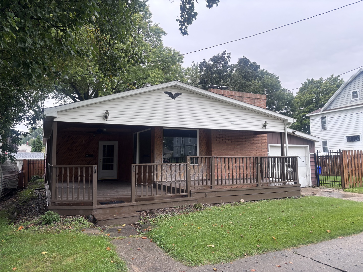 505 W Central Boulevard — photo