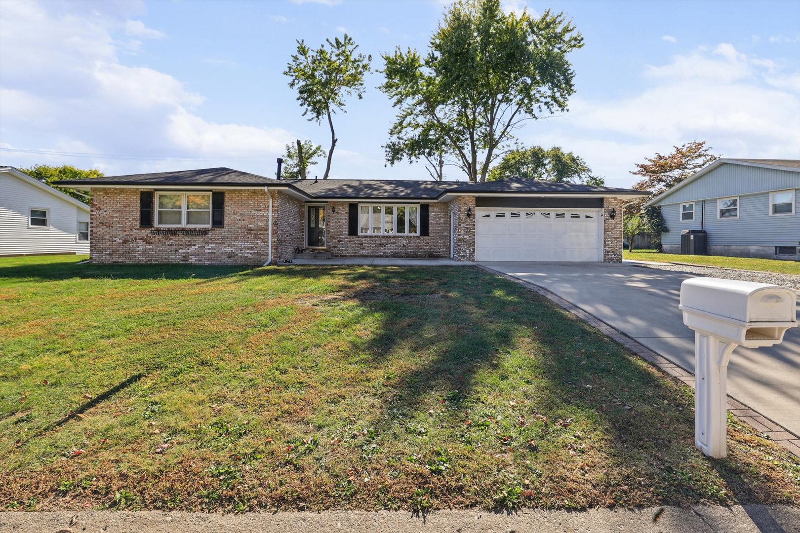 6 Hillcrest Drive — photo