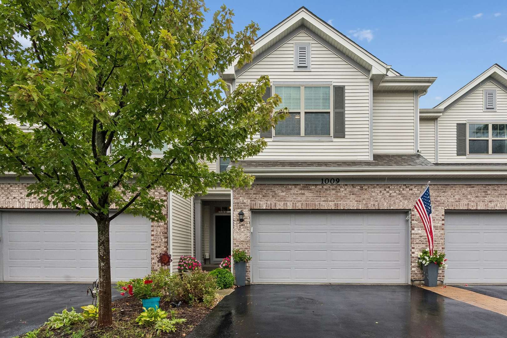 1009 N Auburn Ridge Drive — photo