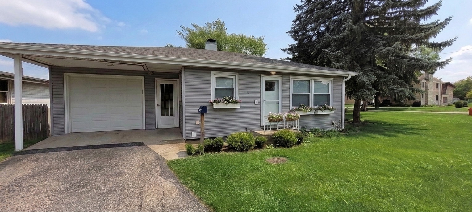 17 W Naperville Road — photo