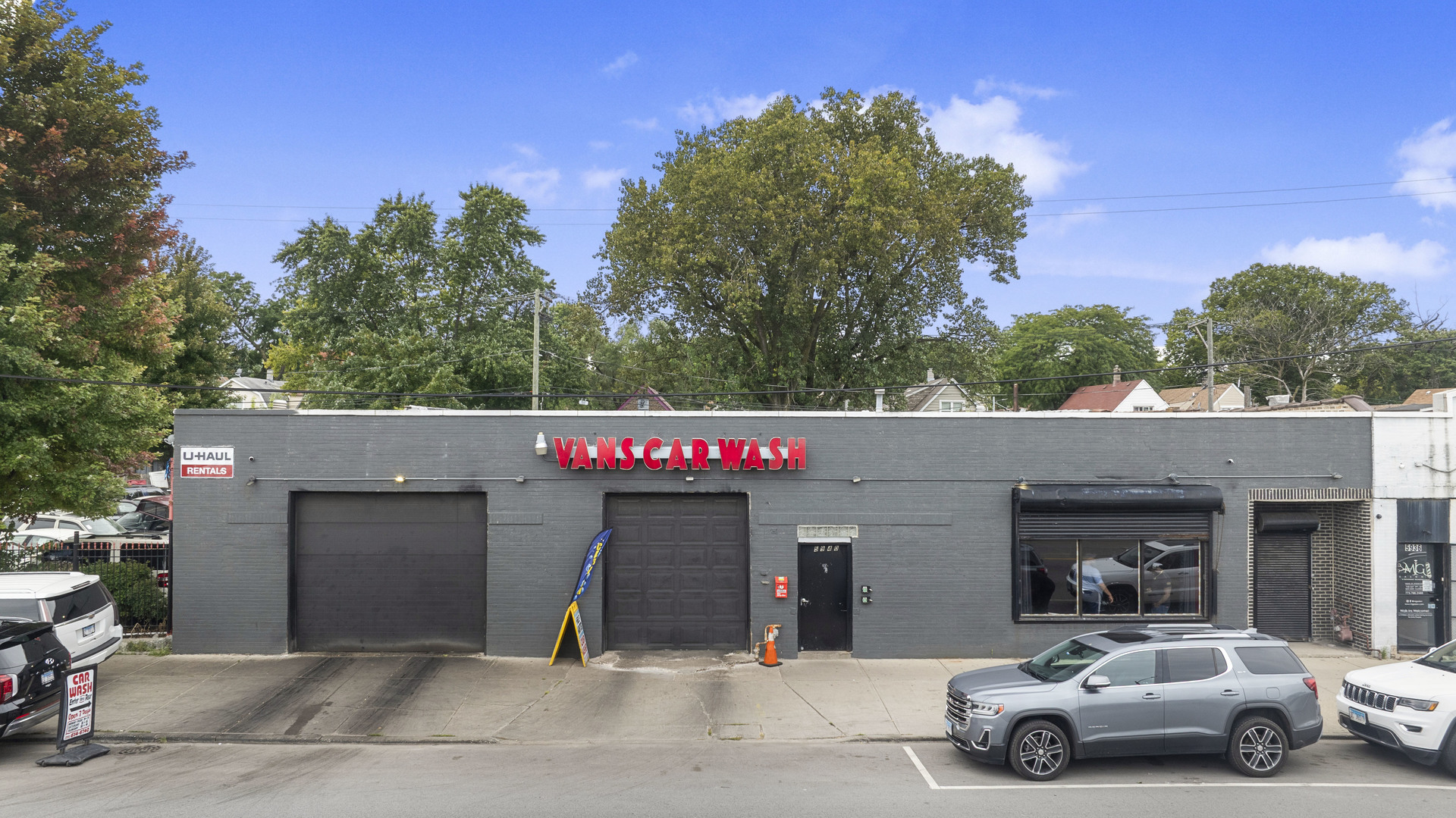 5940 S Ashland Avenue — photo