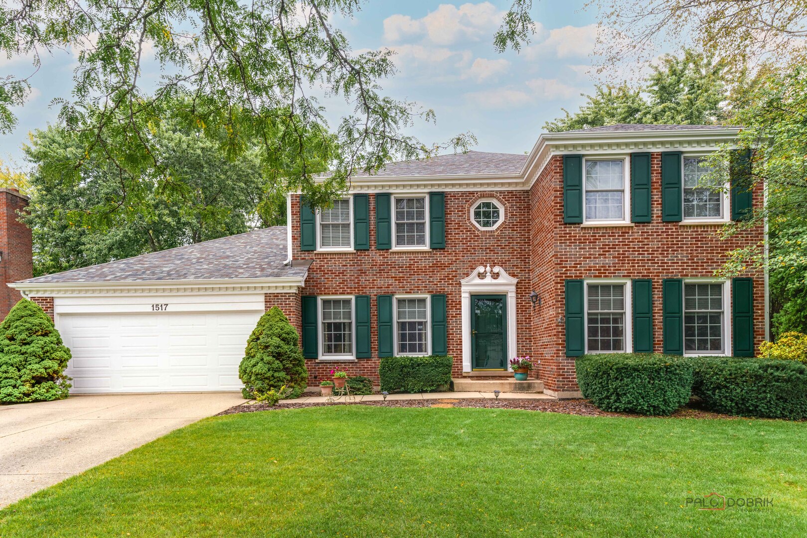 1517 Old Barn Circle — photo
