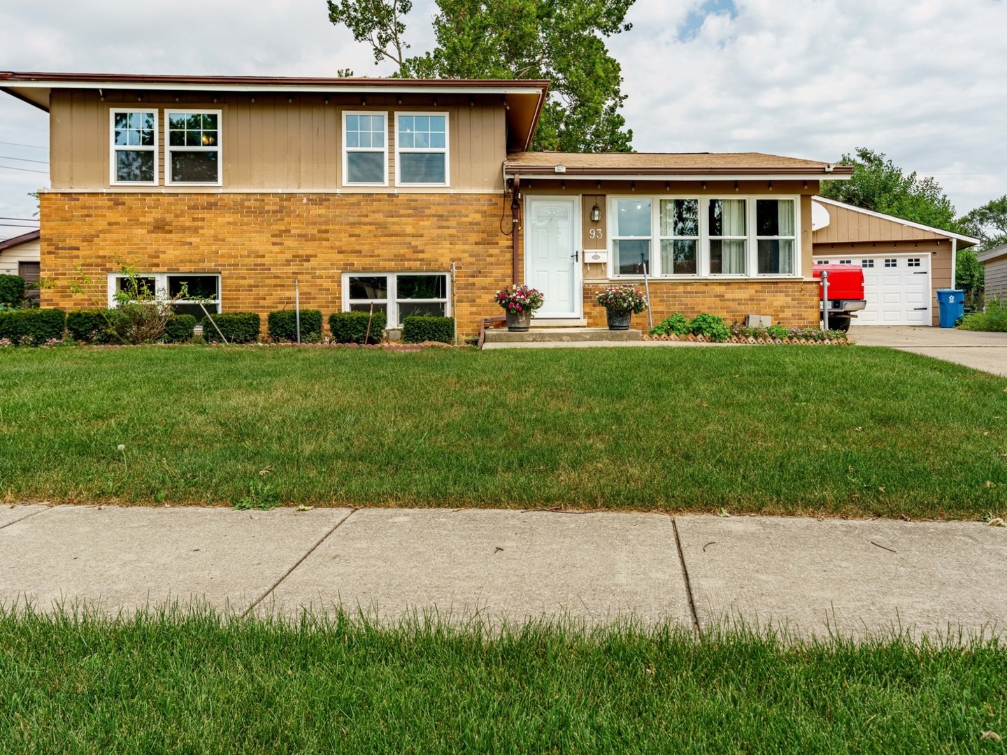 93 E Craig Drive — photo