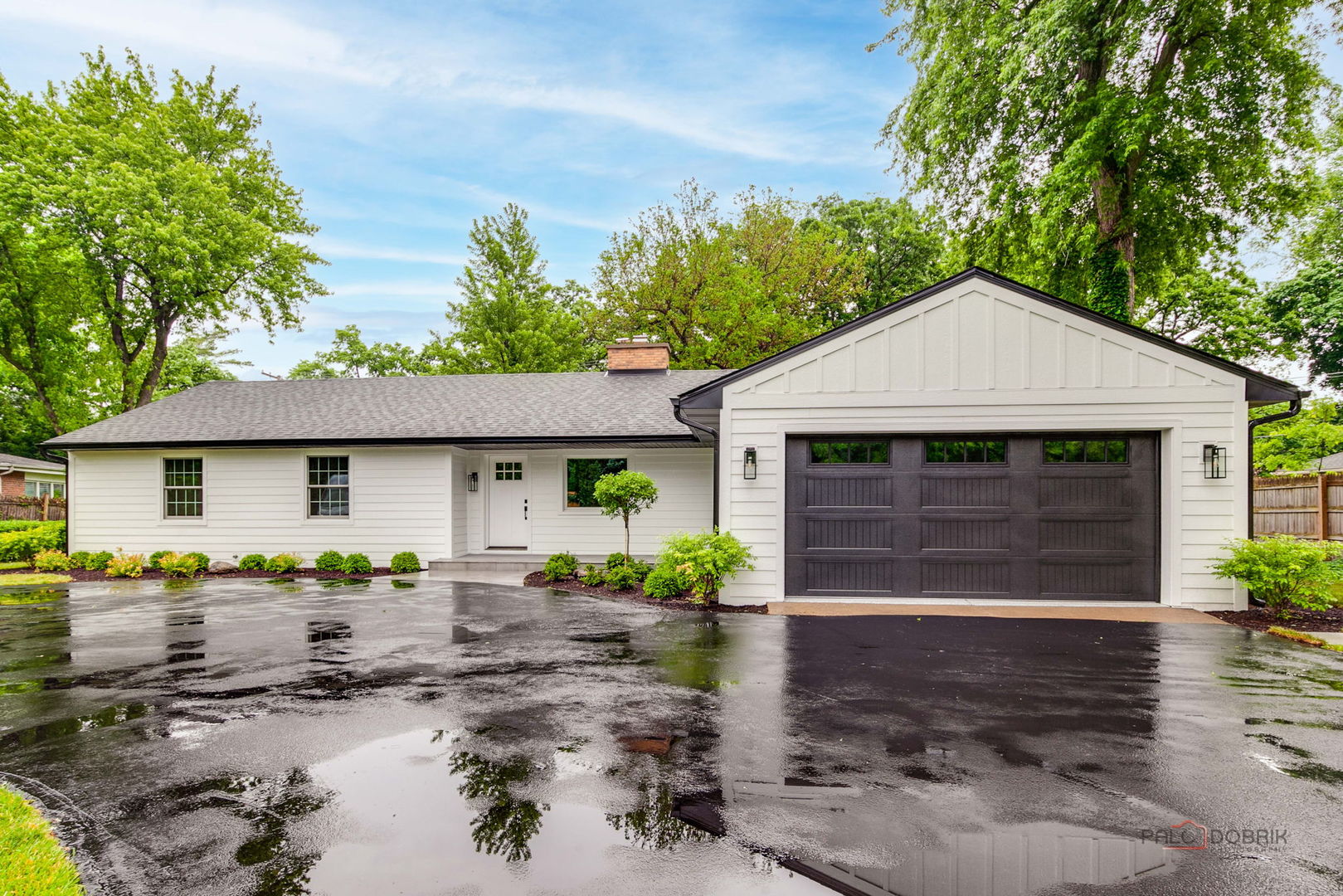 Home in Lake Forest, IL 60045 — photo 2