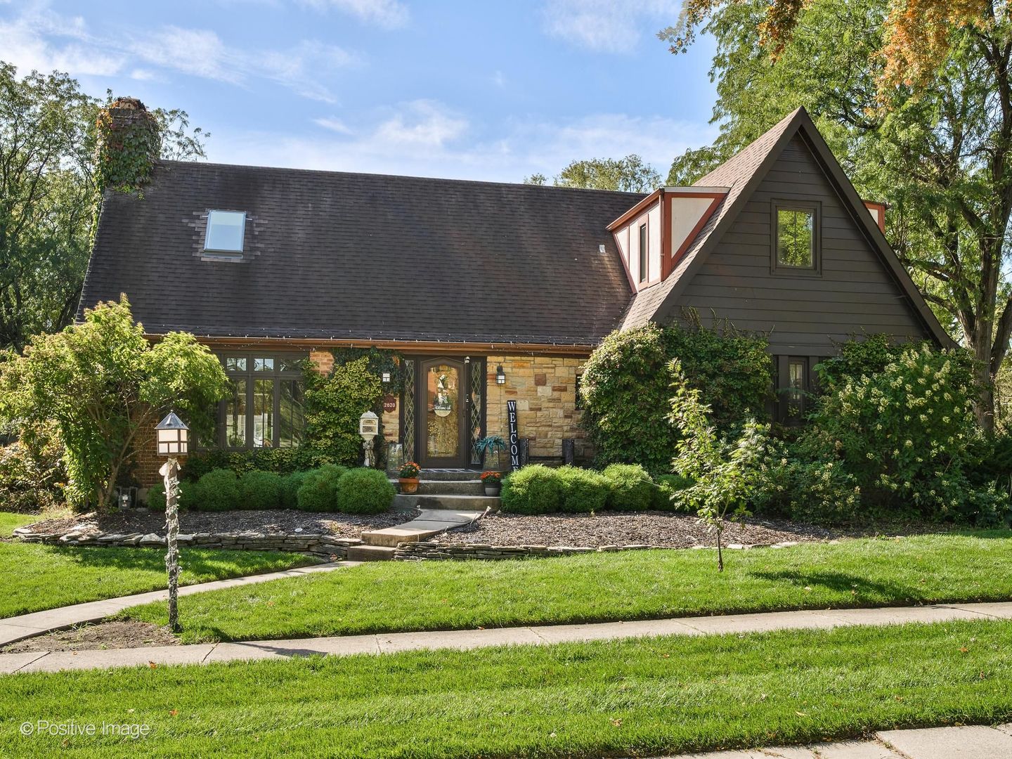 2620 Gordon Drive — photo