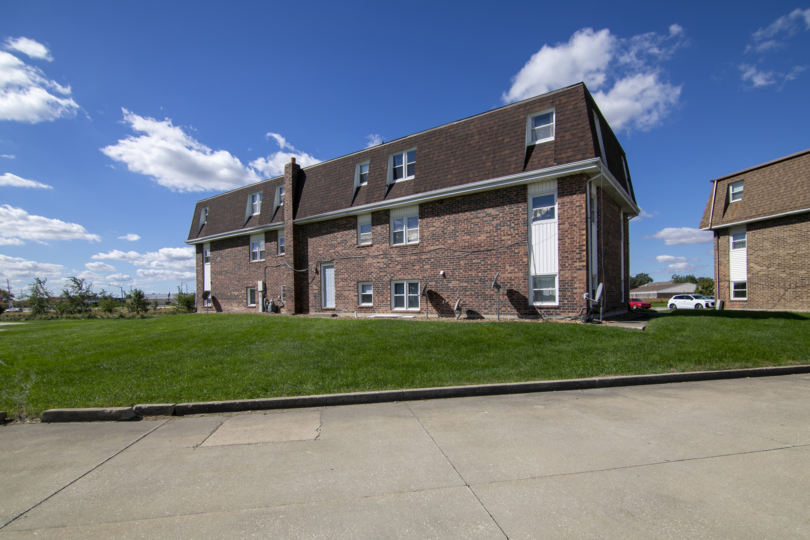 182 Mohawk Drive, Bourbonnais, IL 60914 — photo 2