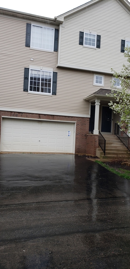 1837 Indian Hill Lane — photo