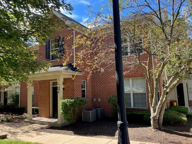 1032 Swift Road Unit 2C — photo