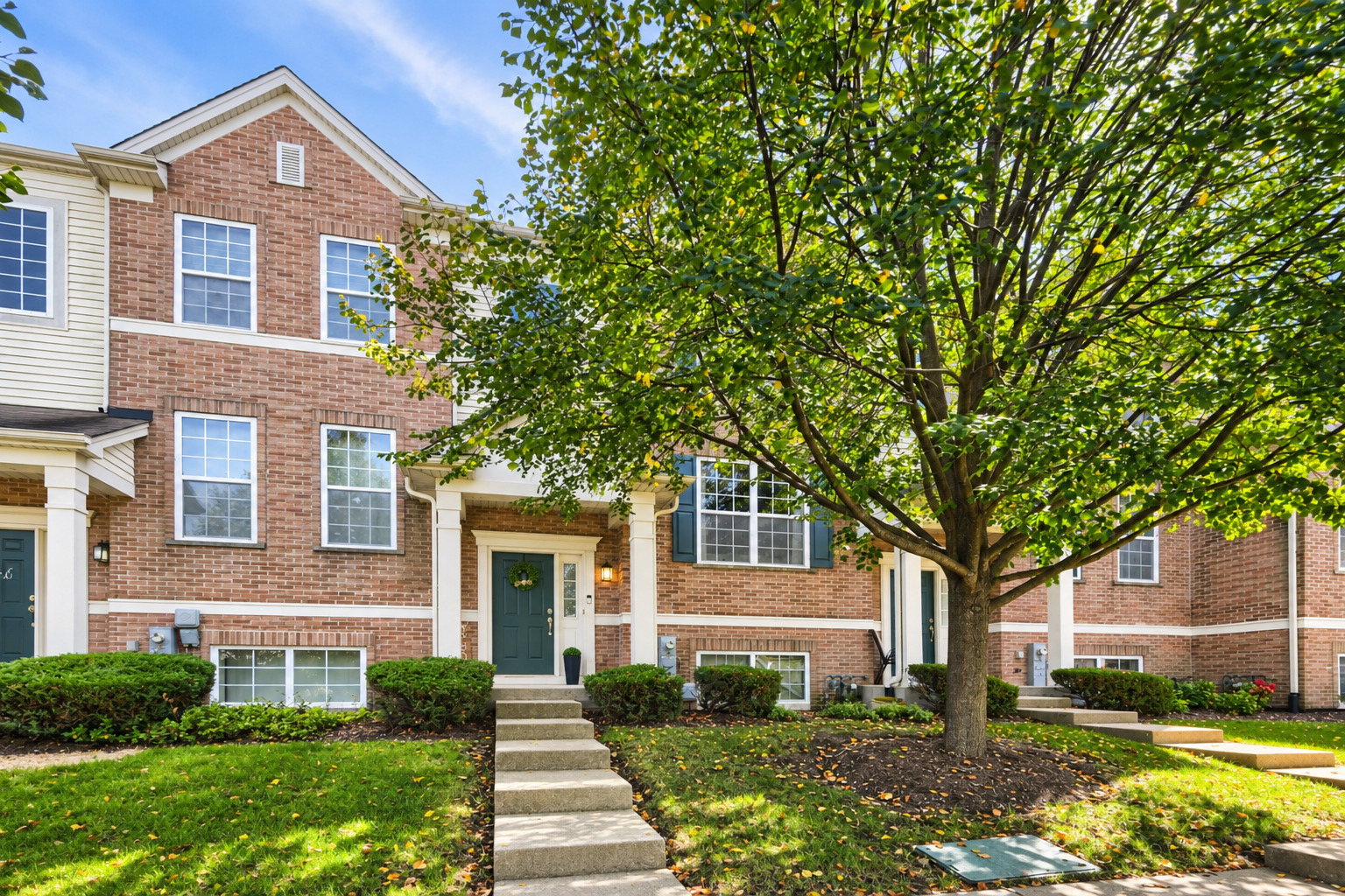 1734 Dogwood Lane — photo
