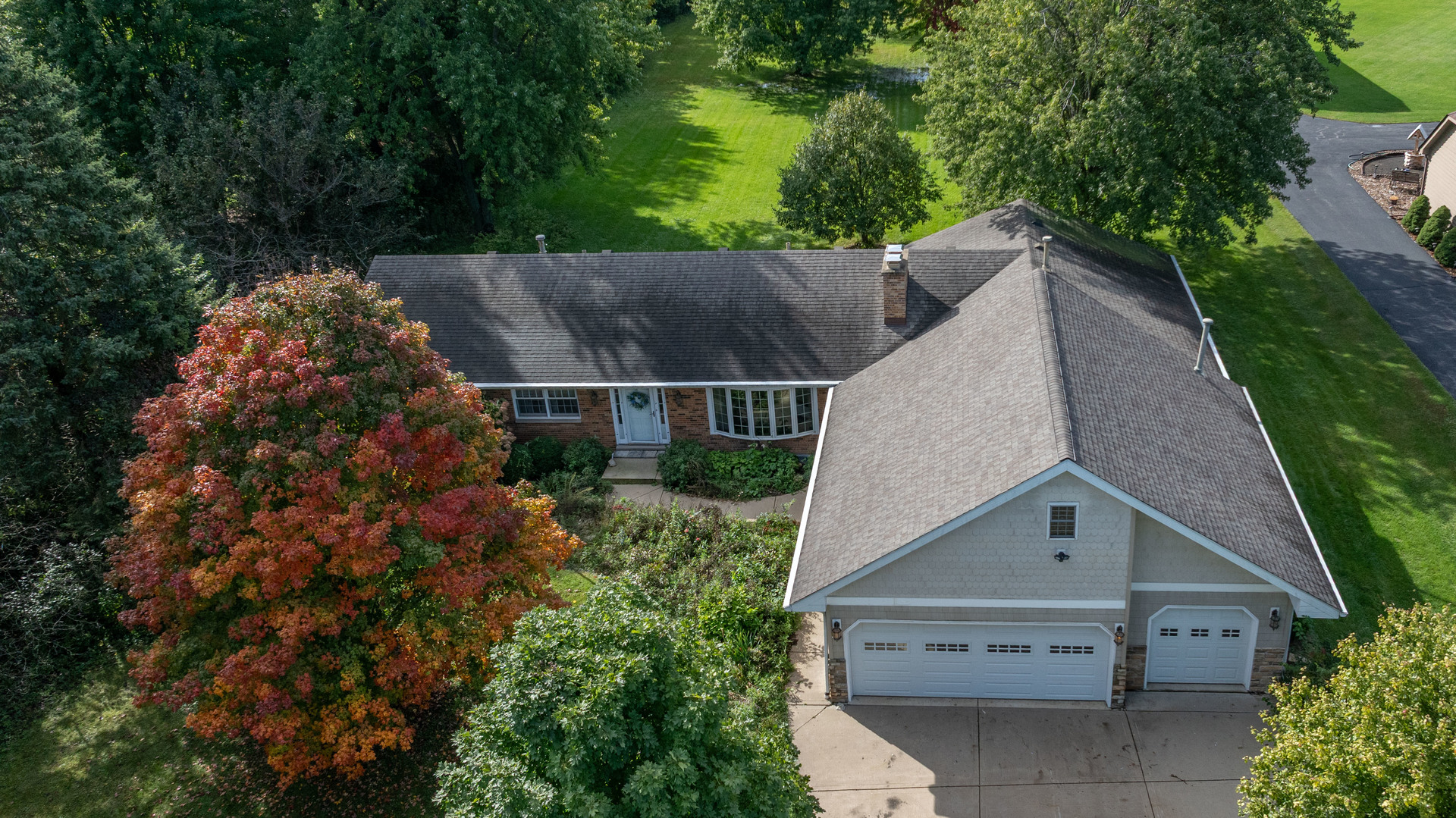 1985 Reckinger Road, Aurora, IL 60502 — photo 2