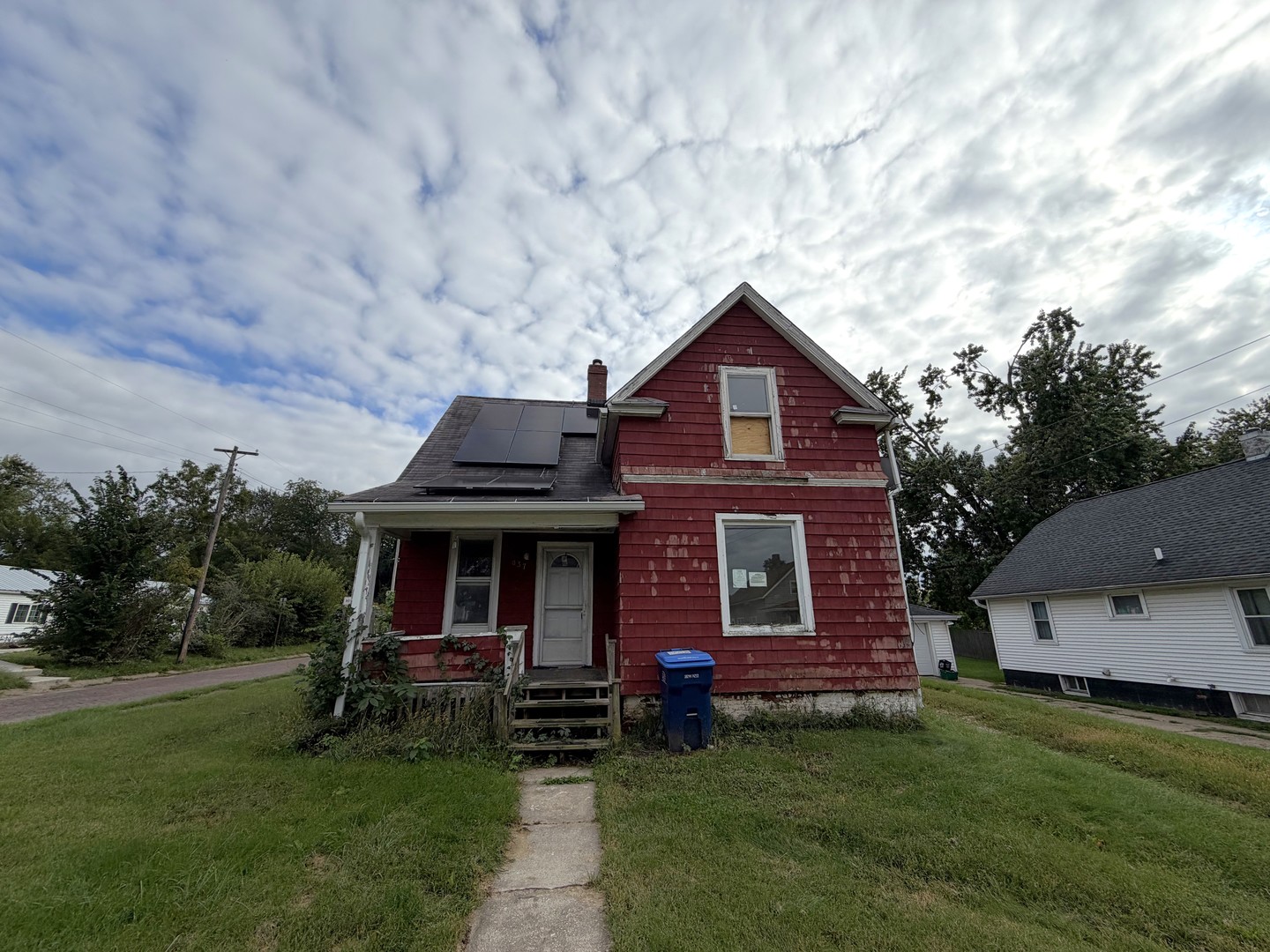 837 Rockwell Street — photo